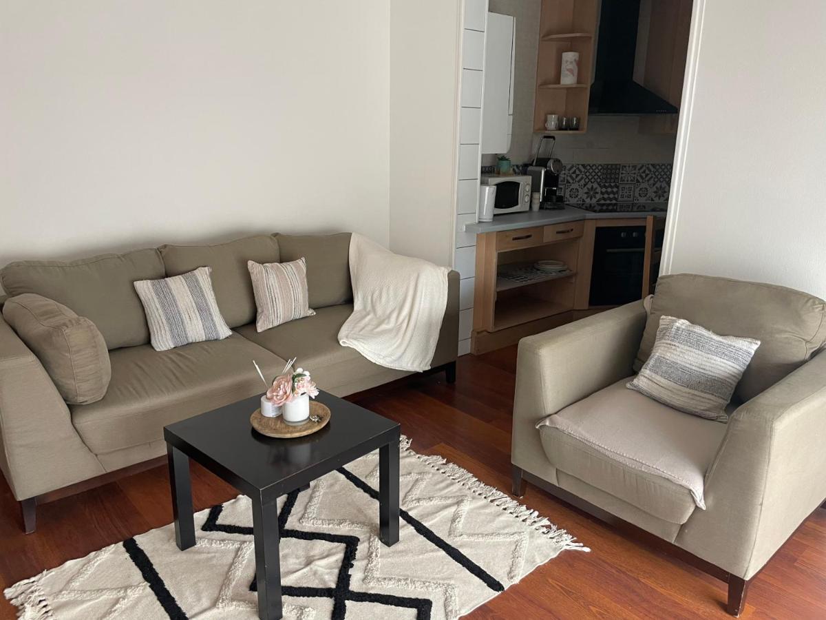 Appartement 2 Chambres Avec Parking Prive Gratuit Dijon Luaran gambar